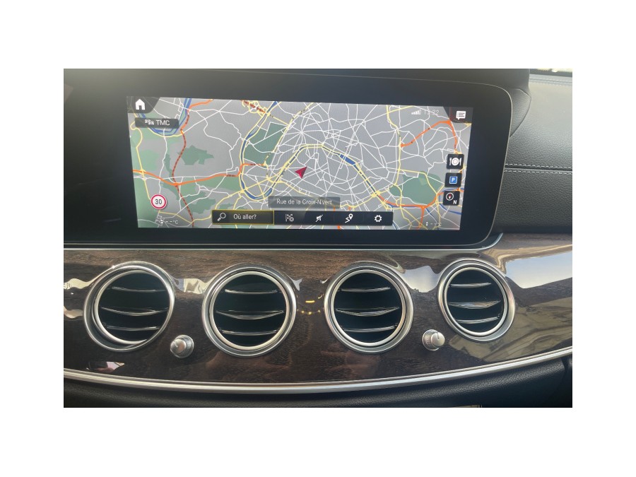 MERCEDES d'occasion CLASSE E V E300 DE AMG LINE BA de 2022 Paris 15