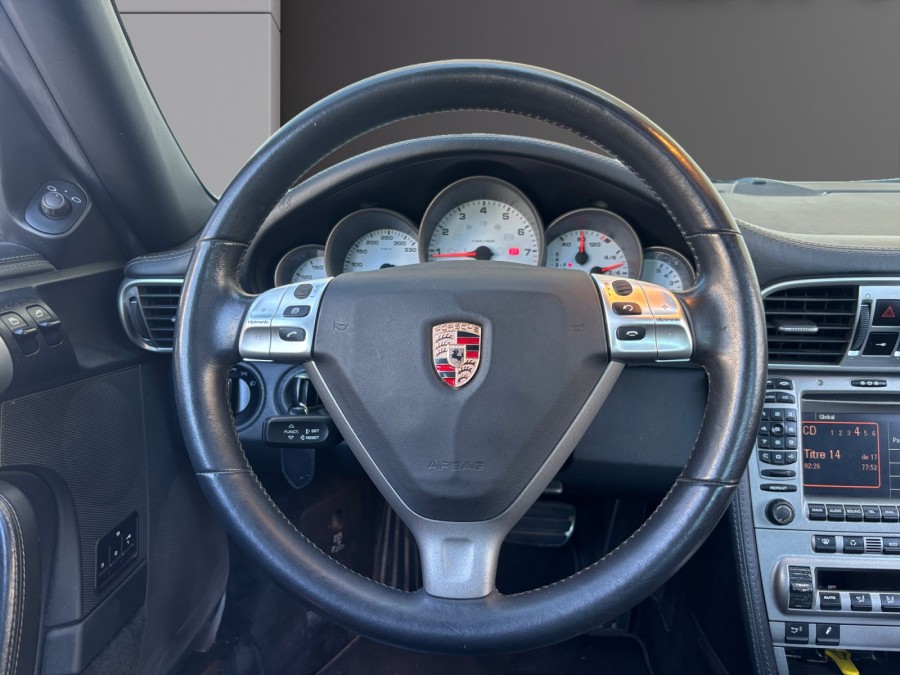 PORSCHE d'occasion 911 CARRERA 4S PDK de 2005 Marignane (13)﻿