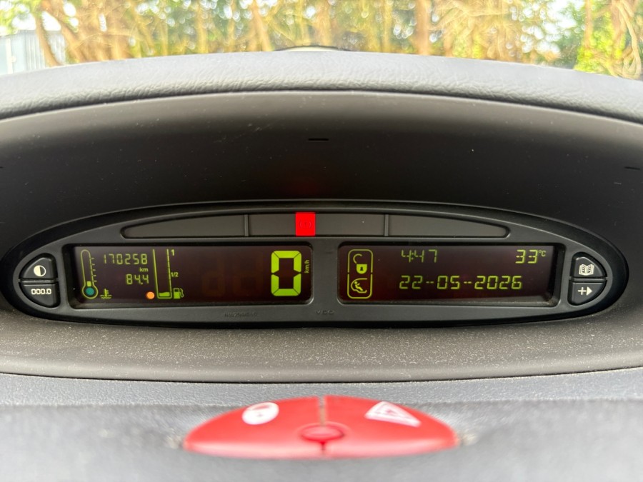CITROEN d'occasion XSARA PICASSO 1.6 HDI 110 EXCLUSIVE de 2010 Brest