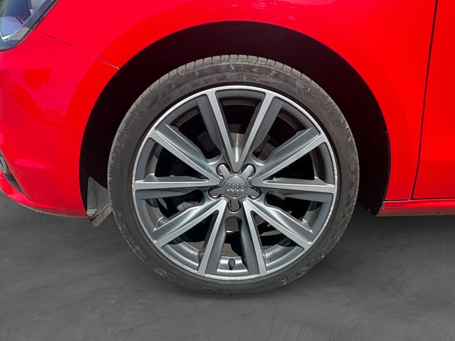AUDI d'occasion A1 SB 1.4 TFSI 140 AMBITION LUXE de 2014 Nord Isère