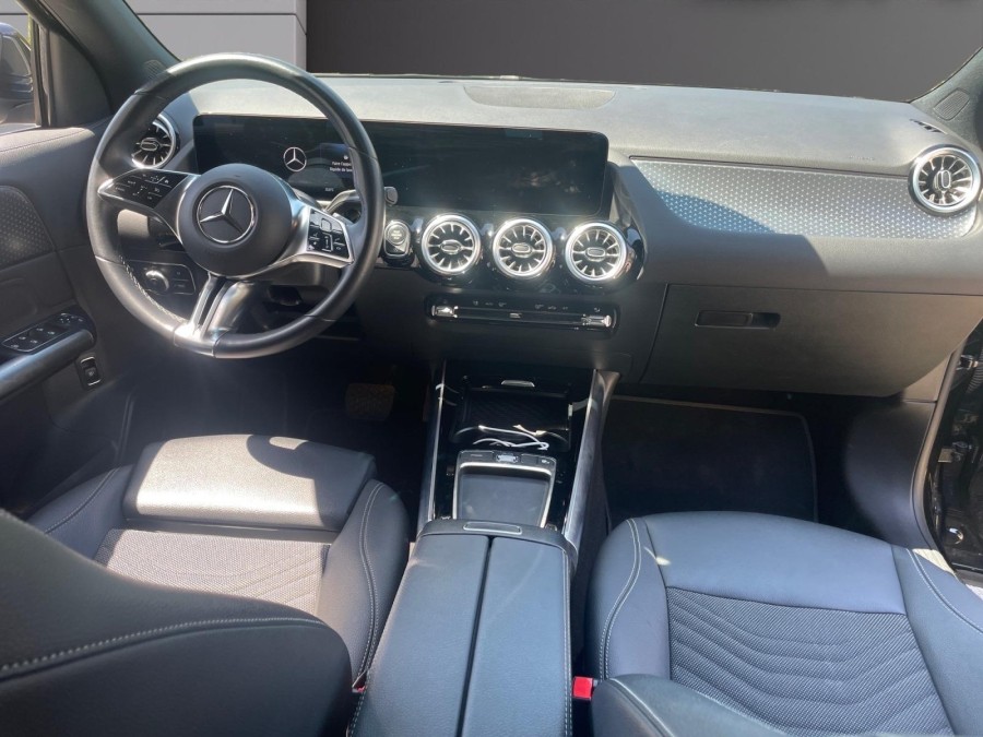 MERCEDES d'occasion CLASSE GLA II GLA 200 D BUSINESS LINE DCT de 2024