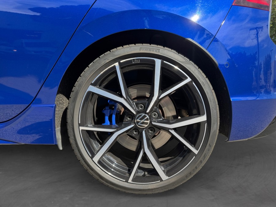 VOLKSWAGEN d'occasion GOLF 2.0 TSI 320 R DSG de 2021 Marignane (13)﻿