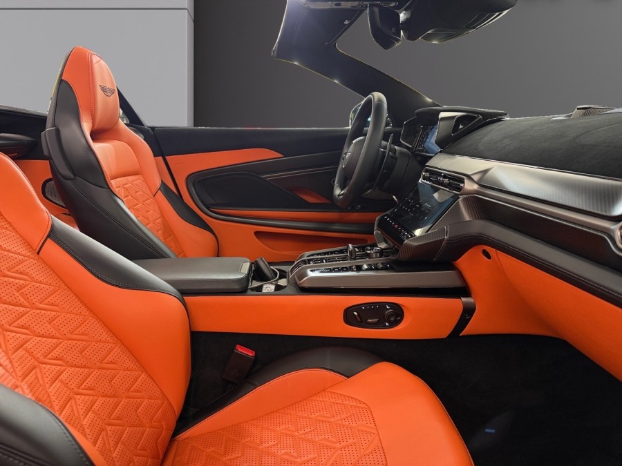 ASTON MARTIN d'occasion VANQUISH 5.2 V12 48V de 2025 MONTREUIL (93)﻿