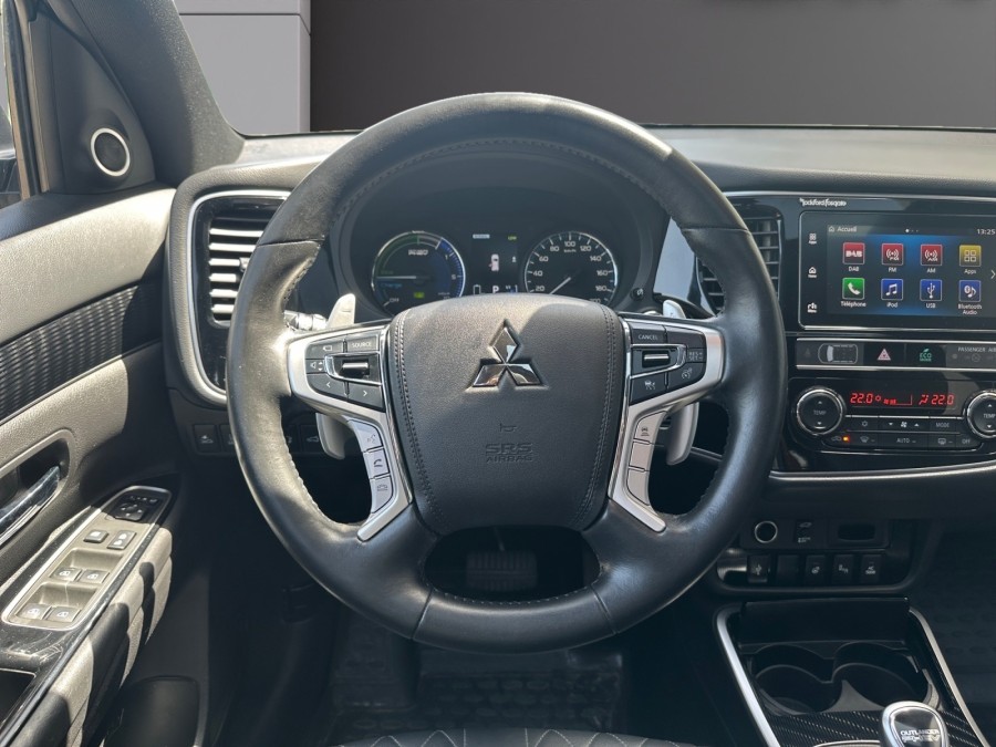 MITSUBISHI d'occasion OUTLANDER PHEV TWIN MOTOR INVITE 4WD de 2019