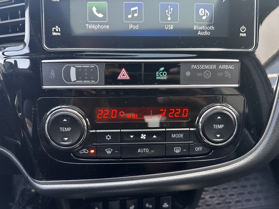 MITSUBISHI d'occasion OUTLANDER PHEV TWIN MOTOR INVITE 4WD de 2019