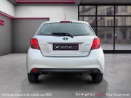 TOYOTA d'occasion YARIS HSD 100H de 2017 Narbonne (11)﻿