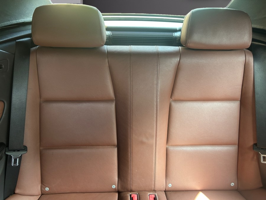 BMW d'occasion SERIE 1 118I EDITION LUXE BA de 2011 Cannes (06)﻿