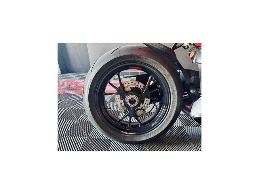 DUCATI d'occasion STRFIGHT STREETFIGHTER V4S de 2024 Aix Les Bains