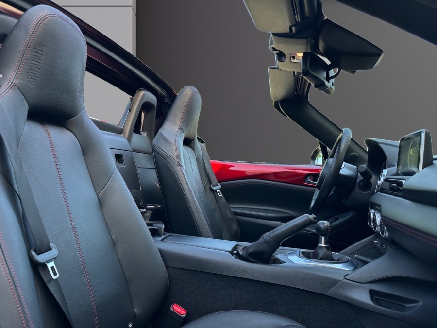 MAZDA d'occasion MX5 2.0 SKYACTIV-G SELECTION RF de 2017 Salon de