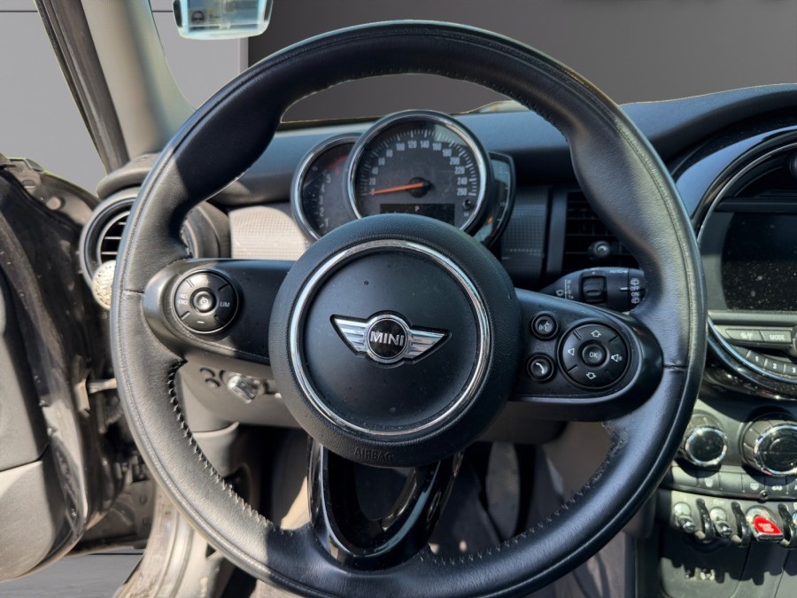 MINI d'occasion MINI COOPER D 116 BLACKFRIARS BA de 2017 Rennes (35)﻿