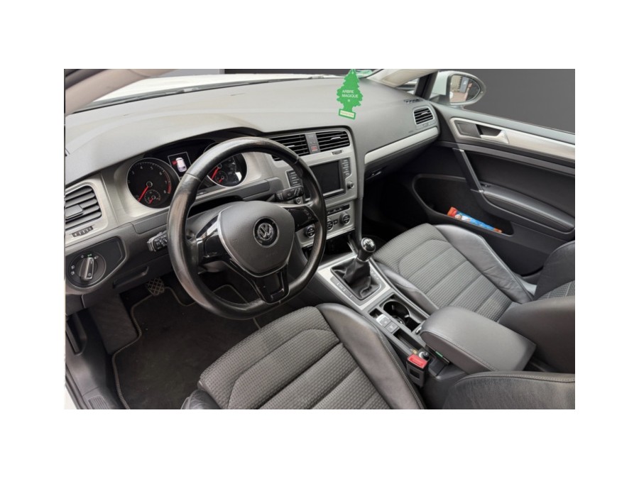 VOLKSWAGEN d'occasion GOLF 1.2 TSI 110 ALLSTAR de 2015 Le Raincy (93)﻿