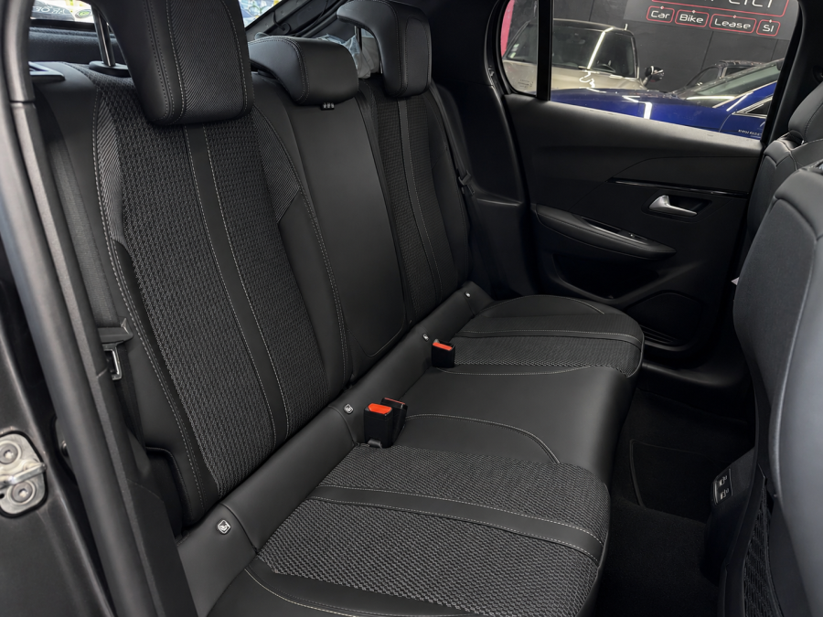 PEUGEOT d'occasion 208 1.2 PURETECH 130 GT EAT de 2020 Villebon Sur