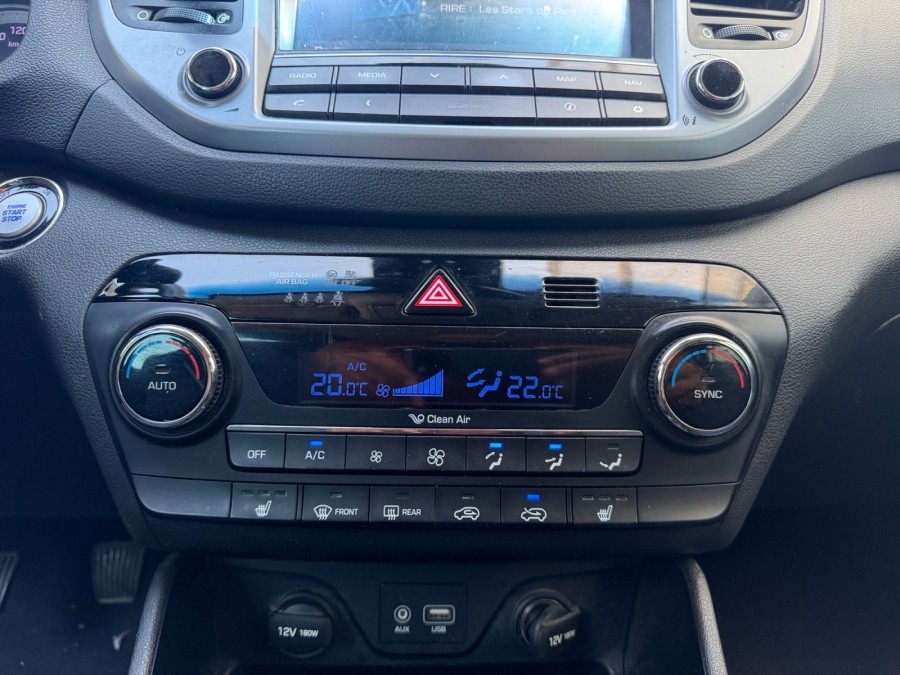HYUNDAI d'occasion TUCSON 1.7 CRDI 115 EXECUTIVE de 2016 Salon de