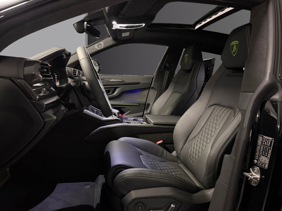 LAMBORGHINI d'occasion URUS 4.0 V8 Hybrid SE de 2026 MONTREUIL (93)﻿
