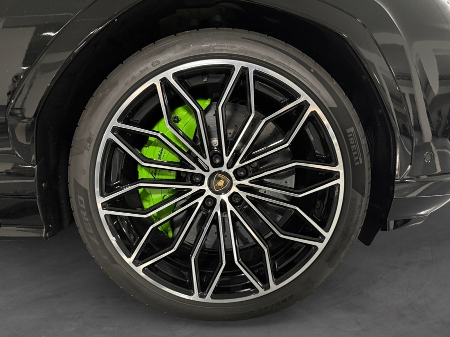 LAMBORGHINI d'occasion URUS 4.0 V8 Hybrid SE de 2026 MONTREUIL (93)﻿