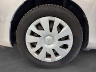 TOYOTA d'occasion YARIS HSD 100H de 2017 Narbonne (11)﻿