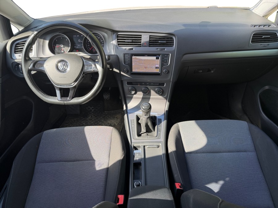 VOLKSWAGEN d'occasion GOLF VII TREND LINE de 2016 Orgeval Verneuil