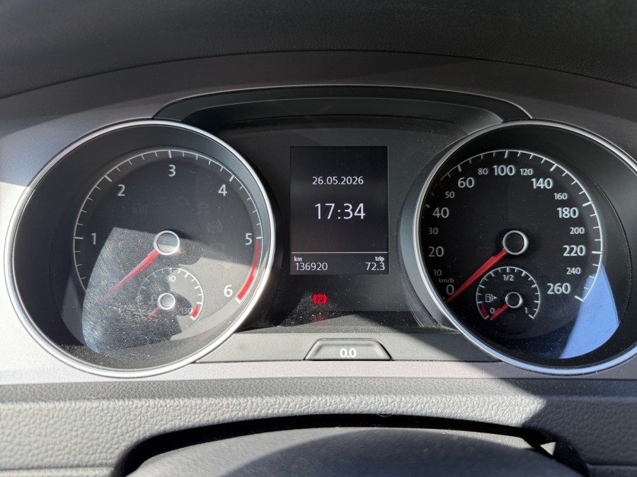 VOLKSWAGEN d'occasion GOLF VII TREND LINE de 2016 Orgeval Verneuil