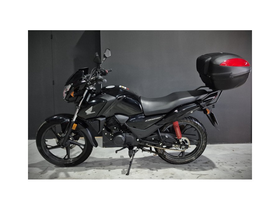 HONDA d'occasion CB125F CB125F de 2024 Magny-en-Vexin (95)﻿