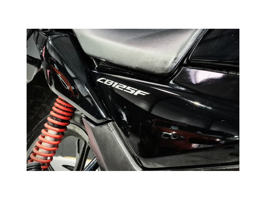 HONDA d'occasion CB125F CB125F de 2024 Magny-en-Vexin (95)﻿