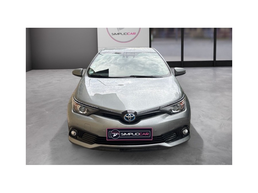 TOYOTA d'occasion AURIS 136H COLLECTION de 2018 Nice (06)﻿