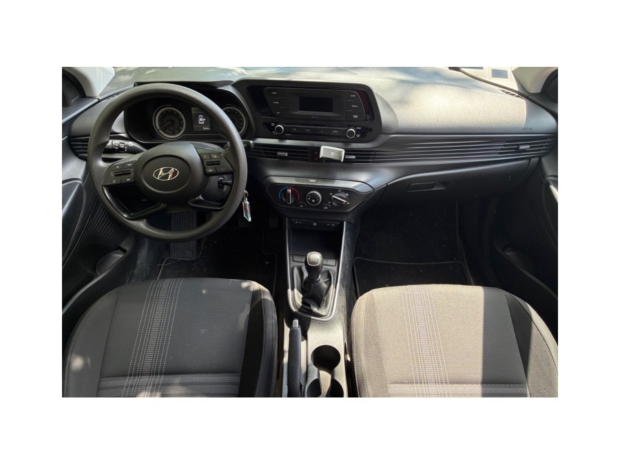 HYUNDAI d'occasion I20 1.2 84 INITIA de 2022 Nice (06)﻿