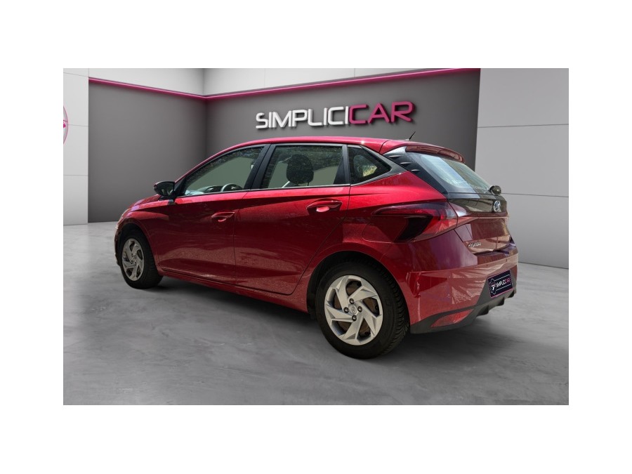 HYUNDAI d'occasion I20 1.2 84 INITIA de 2022 Nice (06)﻿