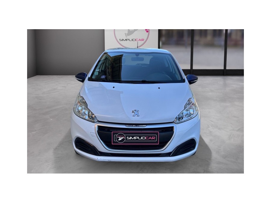 PEUGEOT d'occasion 208 1.2 PURE TECH 68 LIKE de 2017 Nice (06)﻿