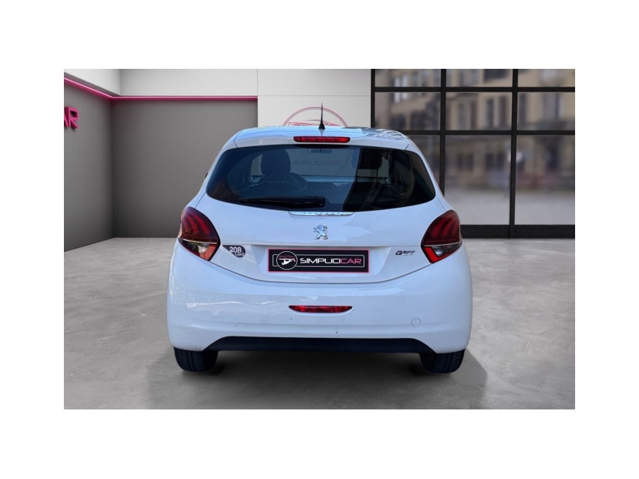 PEUGEOT d'occasion 208 1.2 PURE TECH 68 LIKE de 2017 Nice (06)﻿