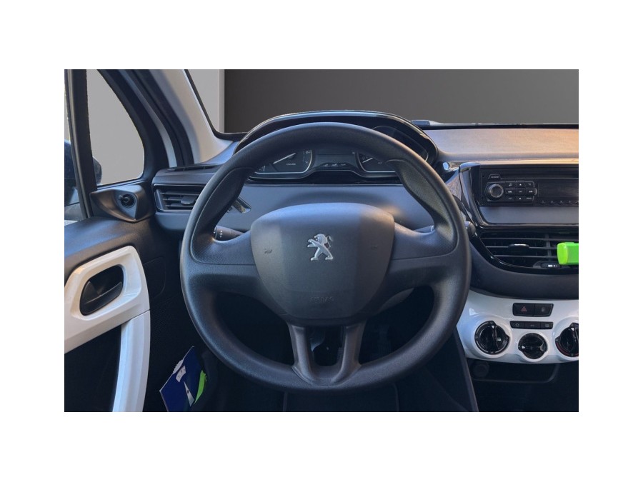 PEUGEOT d'occasion 208 1.2 PURE TECH 68 LIKE de 2017 Nice (06)﻿