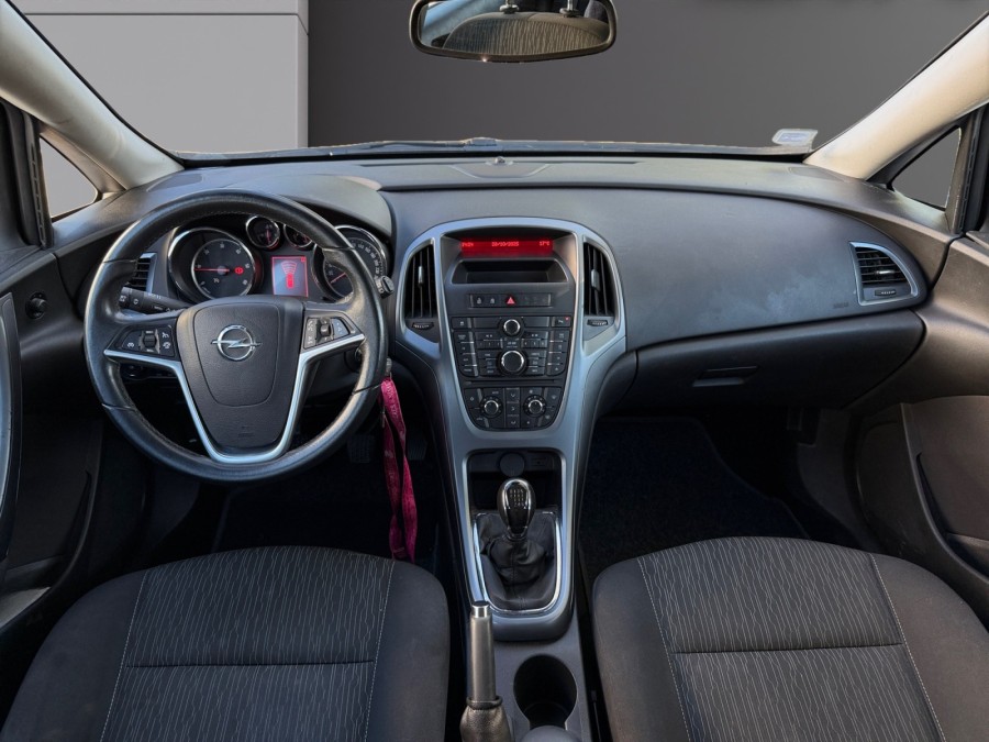 OPEL d'occasion ASTRA GTC 1.7 CDTI 110 EDITION de 2013 Nîmes (30)﻿