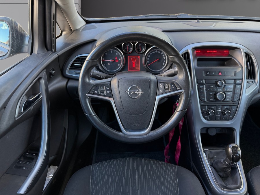 OPEL d'occasion ASTRA GTC 1.7 CDTI 110 EDITION de 2013 Nîmes (30)﻿