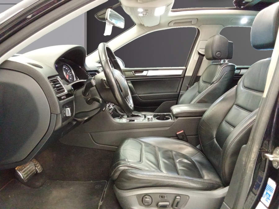 VOLKSWAGEN d'occasion TOUAREG 3.0 V6 TDI 245 RLINE de 2013 Amiens