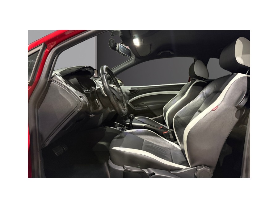 SEAT d'occasion IBIZA SC 1.4 TSI CUPRA DSG de 2013 Magny-en-Vexin