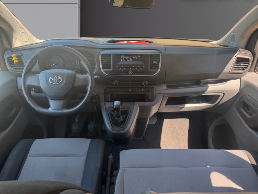 TOYOTA d'occasion PROACE COMBI LONG 115 D-4D DYNAMIC de 2018 Méry Sur