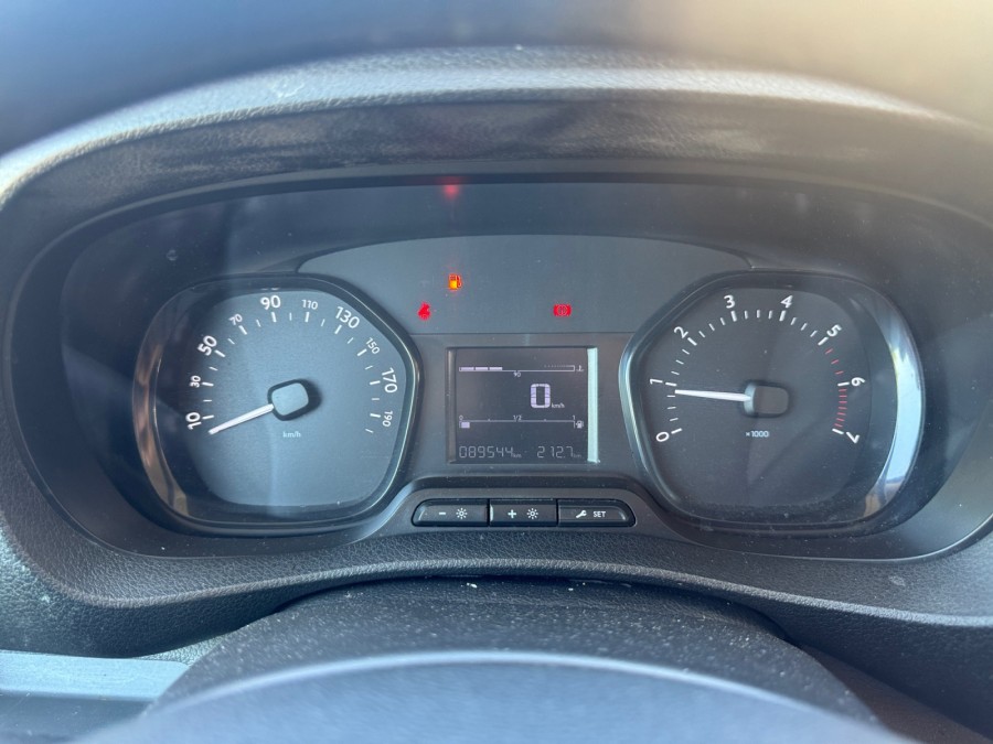 TOYOTA d'occasion PROACE COMBI LONG 115 D-4D DYNAMIC de 2018 Méry Sur