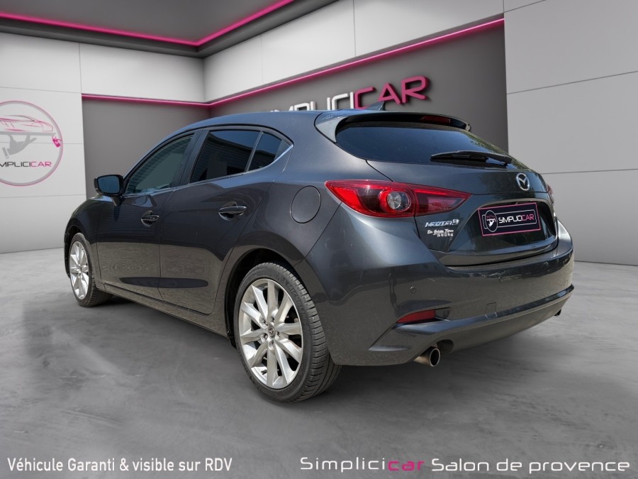 MAZDA d'occasion 3 2.0 SKYACTIV-G 120 GRAPHITE de 2017 Salon de