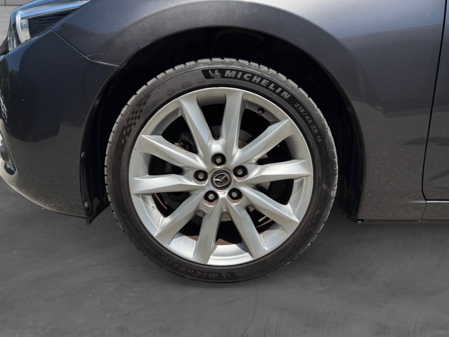 MAZDA d'occasion 3 2.0 SKYACTIV-G 120 GRAPHITE de 2017 Salon de