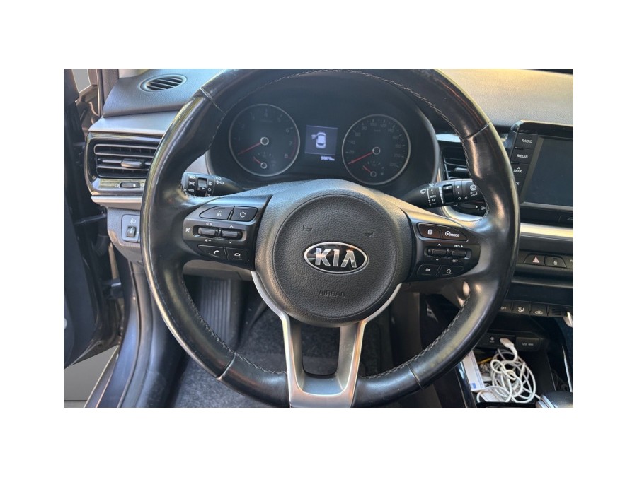 KIA d'occasion STONIC 1.0 T-GDI 120 DESIGN BUSINESS DCT de 2018 Nice