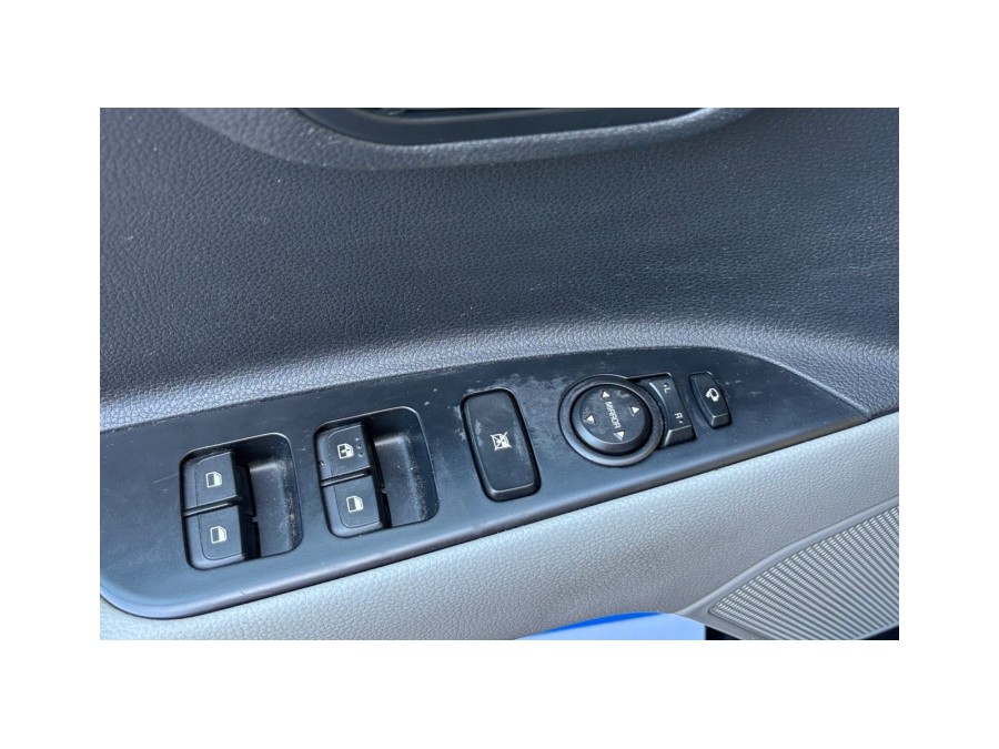 KIA d'occasion STONIC 1.0 T-GDI 120 DESIGN BUSINESS DCT de 2018 Nice