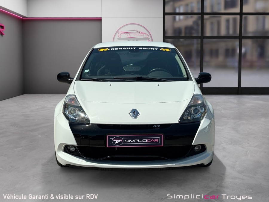 RENAULT d'occasion CLIO RENAULT SPORT CUP 2.0 16V de 2012 Troyes (10)﻿