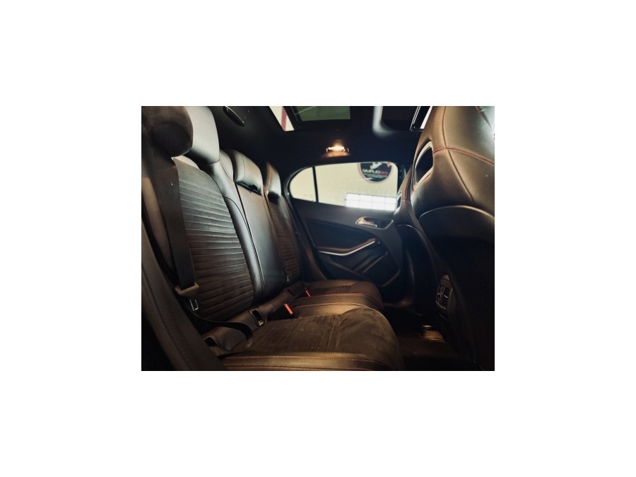 MERCEDES d'occasion CLASSE GLA GLA 250 WHITE ART EDITION de 2019 Aix