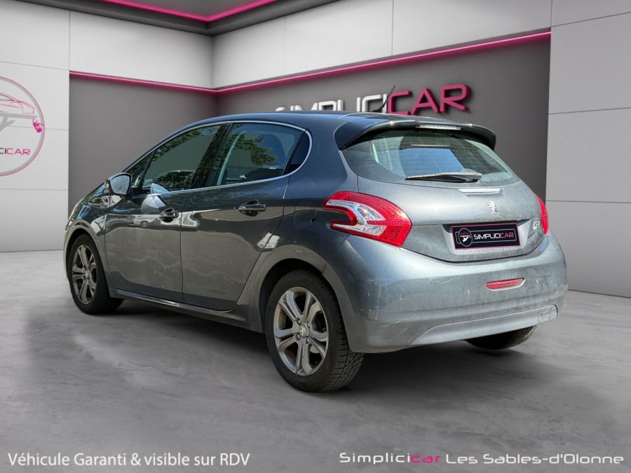 PEUGEOT d'occasion 208 1.6 E-HDI 92 ALLURE de 2015 Les Sables