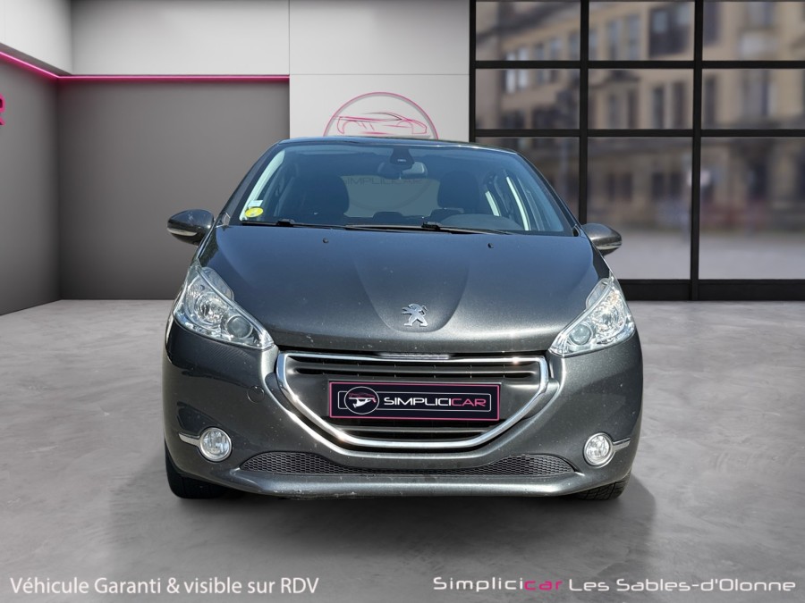 PEUGEOT d'occasion 208 1.6 E-HDI 92 ALLURE de 2015 Les Sables