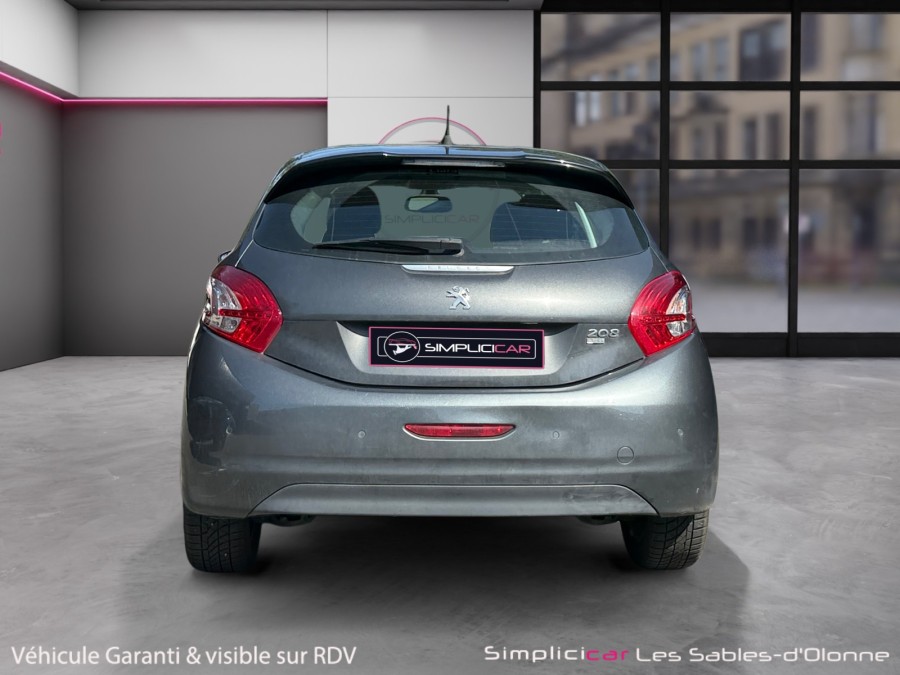 PEUGEOT d'occasion 208 1.6 E-HDI 92 ALLURE de 2015 Les Sables