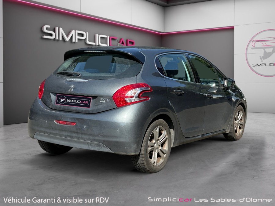 PEUGEOT d'occasion 208 1.6 E-HDI 92 ALLURE de 2015 Les Sables