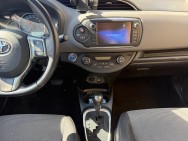 TOYOTA d'occasion YARIS 100H DYNAMIC BUSINESS de 2017 Cannes (06)﻿