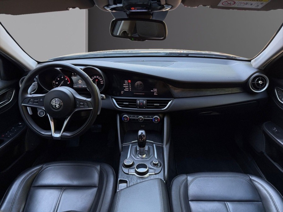 ALFA ROMEO d'occasion GIULIA 2.2D 160 AT de 2018 Nîmes (30)﻿