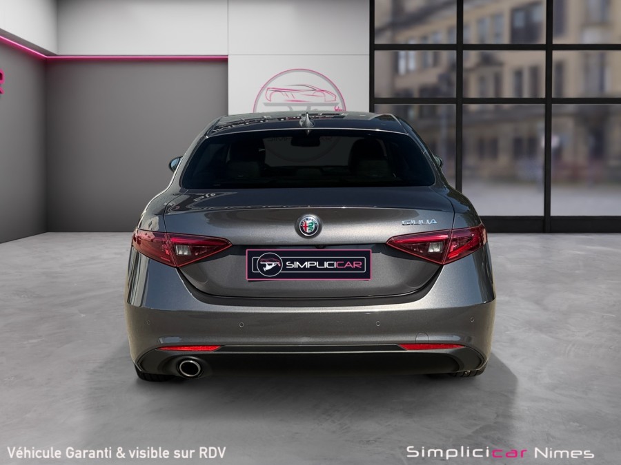 ALFA ROMEO d'occasion GIULIA 2.2D 160 AT de 2018 Nîmes (30)﻿
