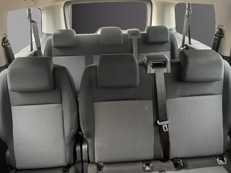 PEUGEOT d'occasion EXPERT TRAVELLER COMBI LONG 1.6 BLUE HDI 150 de